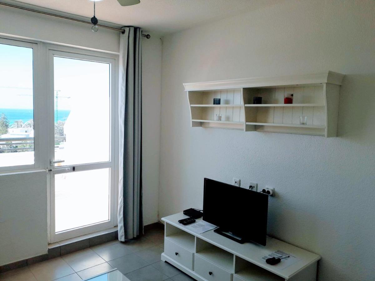 El Mirador Apartment *